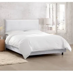 Bella Nail Button Border Bed Velvet With Pewter Nailbuttons - Skyline Furniture -Skyline Furniture GUEST fc189ec2 52f8 4bc6 83b9 65f3e406434d